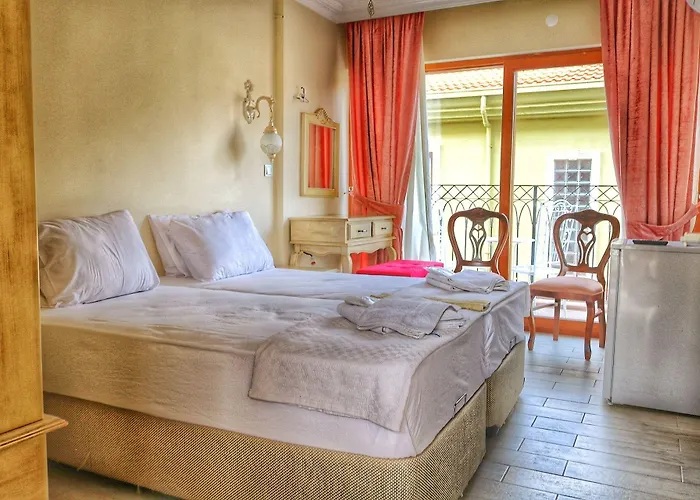 Stone Hill Szálloda 3*