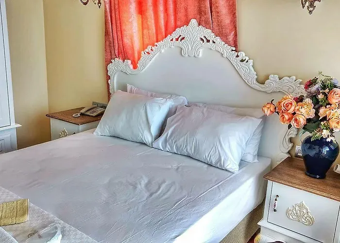 Stone Hill Szálloda 3*