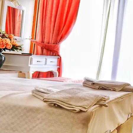 Hotel Stone Hill